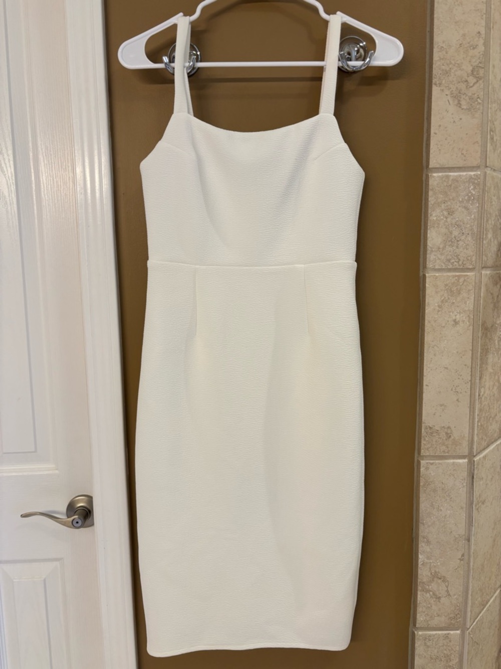 Lulu’s Classic White Spaghetti-Strap Sheath Dress